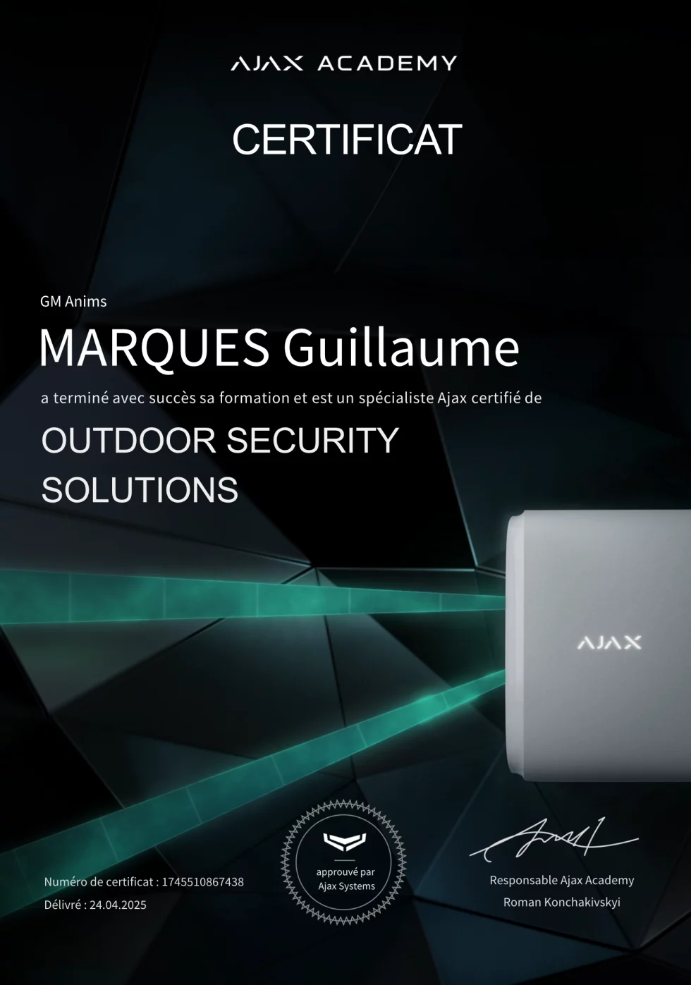 Certificat Outdoor security solutions au nom de Guillaume Marques